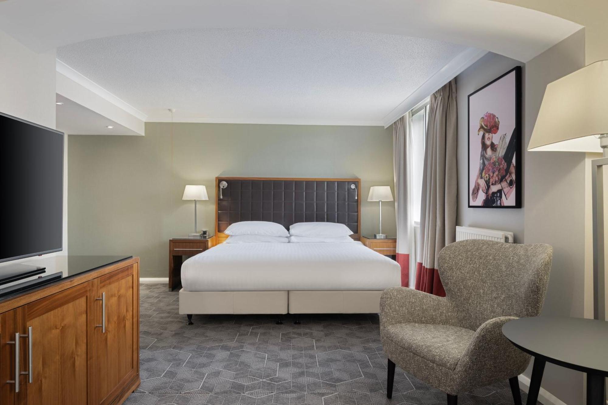 Delta Hotels By Marriott EDI Exterior foto