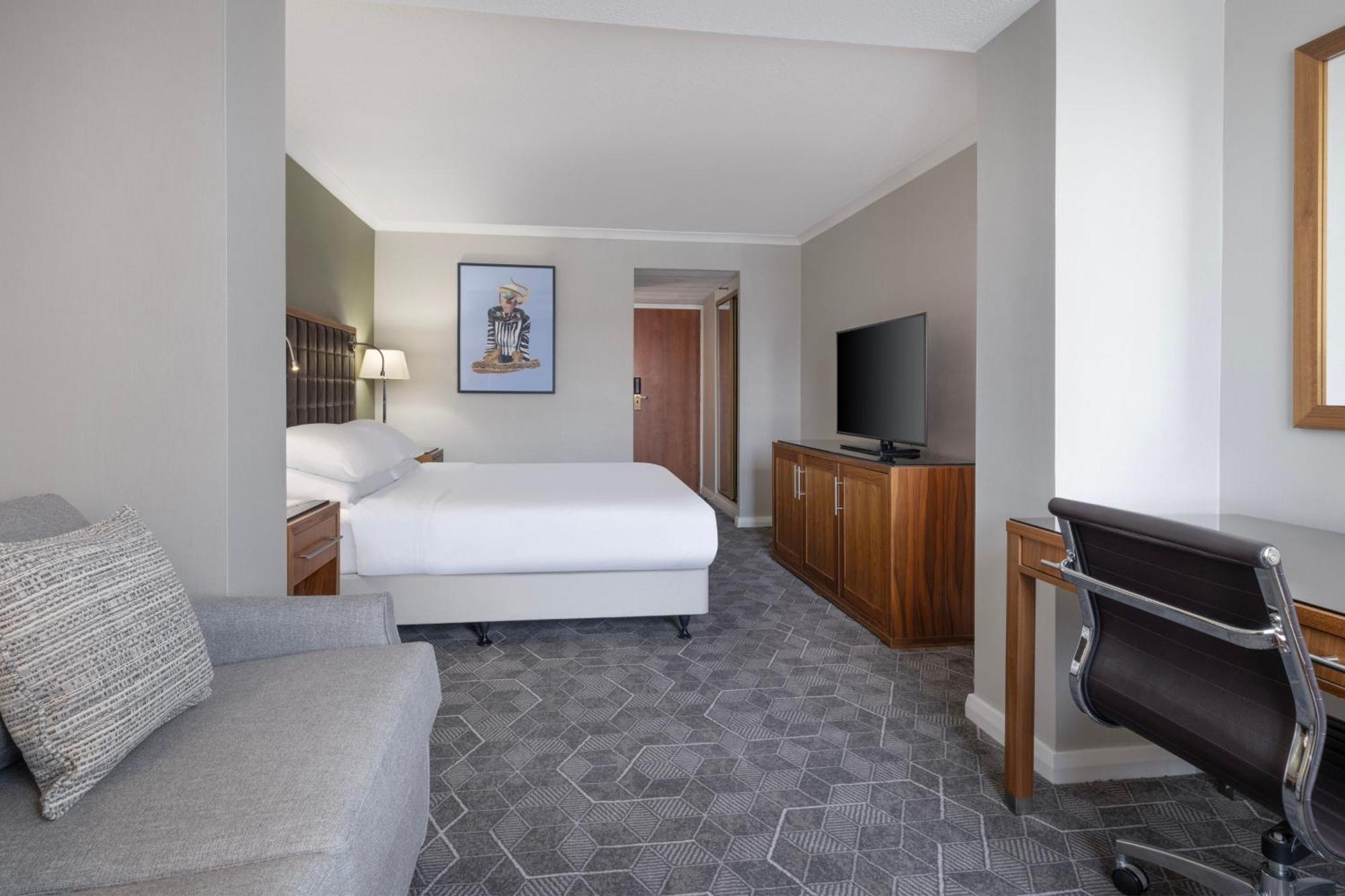Delta Hotels By Marriott EDI Exterior foto